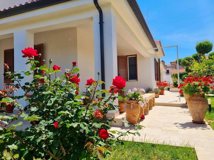 B&b per 2 persone, con Terrazza e Giardino nonché Panorama a Terrasini