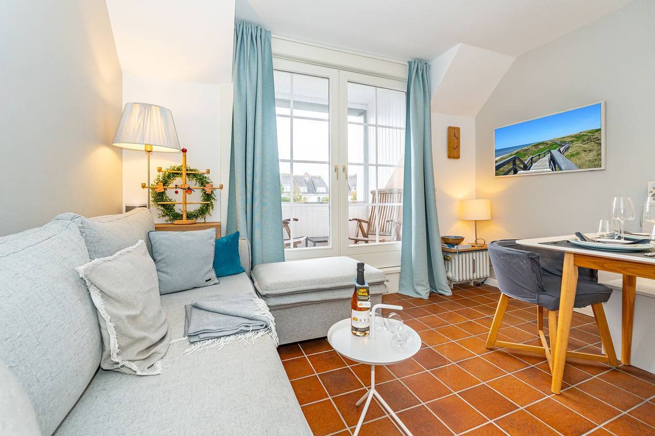 Ganze Wohnung, Komfortable Ferienwohnung Syltweh mit Südbalkon in Munkmarsch in Munkmarsch, Sylt (Gemeinde)