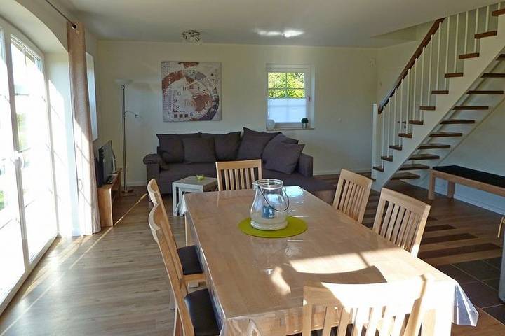 Ferienhaus für 6 Personen, mit Terrasse und Garten sowie Sauna und Seeblick in Sternberger Seenlandschaft - 4