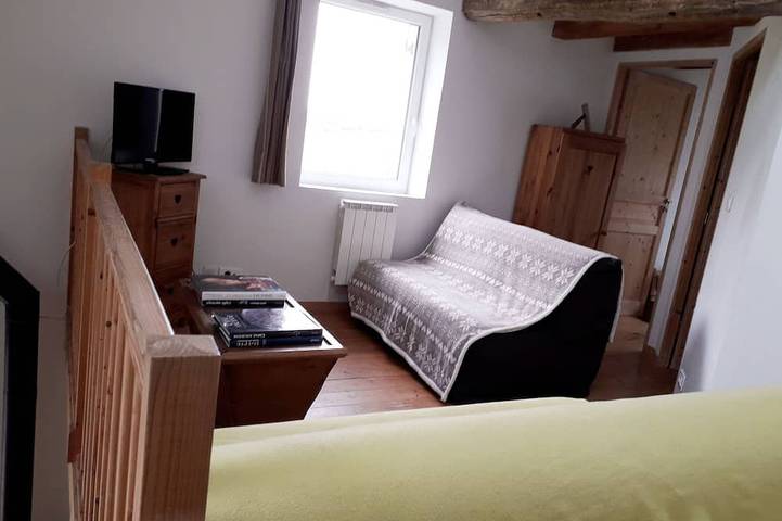 Location de vacances pour 5 personnes, avec jardin et balcon à Hauteville-Lompnes - 2