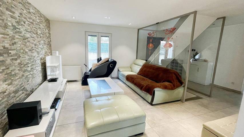 Chalet para 12 personas, con jacuzzi y balcón - 1