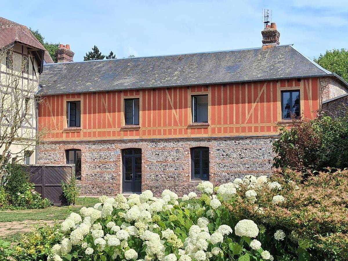 Caux Loc' du Manoir in Graincourt, Derchigny