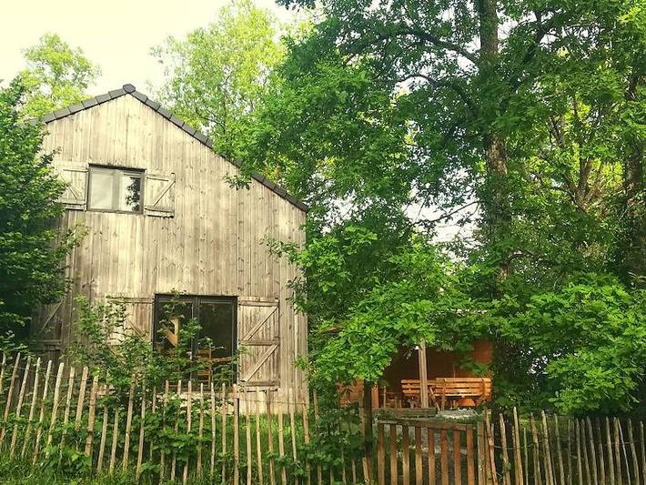 Ferienhaus für 6 Personen, mit Terrasse und Balkon/Terrasse
