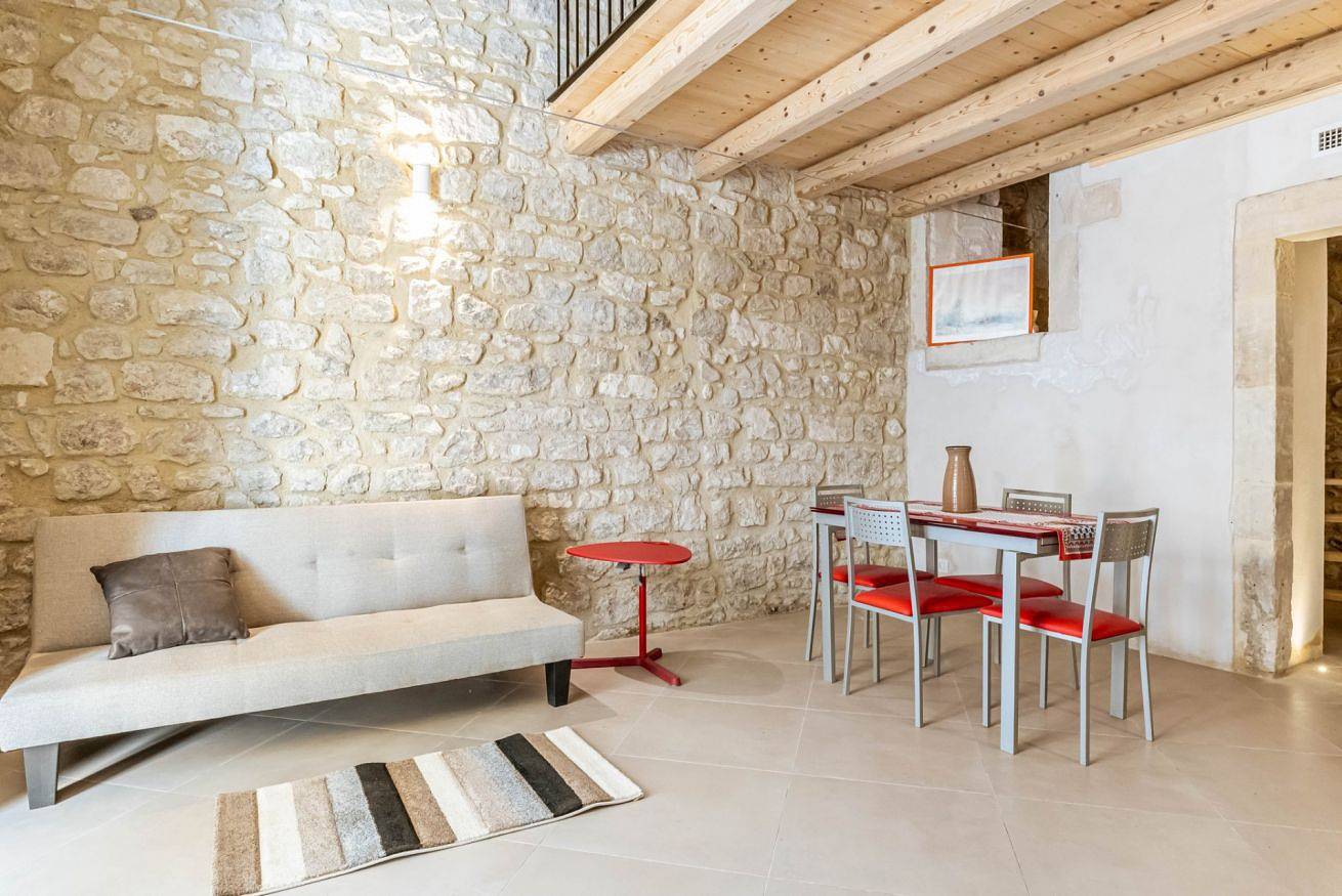Appartamento intero, I Bassi Di casa Moncada – Ground Floor Apartment in Ragusa, Provincia di Ragusa