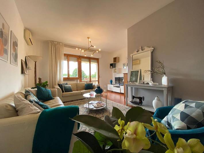 Gîte pour 8 personnes, avec terrasse à Prato - 2