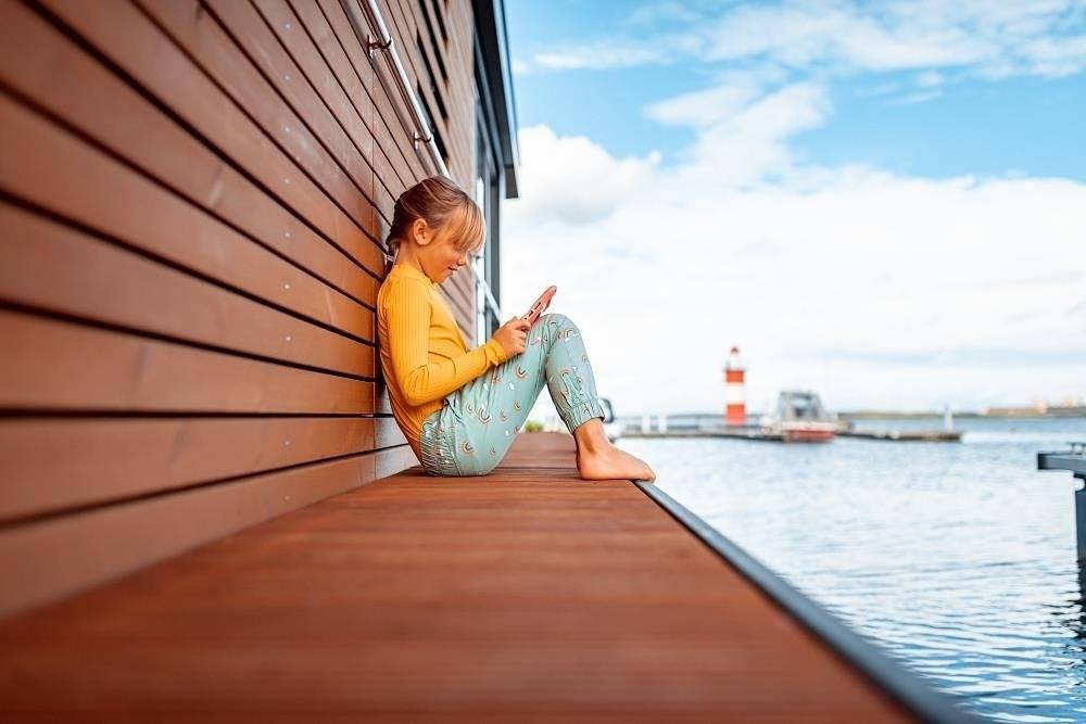 Hausboot Skyline in Bärwalder See, Boxberg (Oberlausitz)