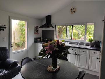 Gîte pour 4 personnes, avec terrasse à Dol-de-Bretagne