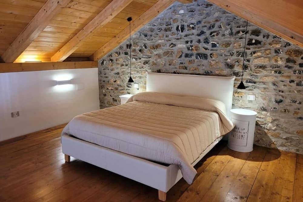 Villa with Pool in the Cilento in Ascea Casolare Centoulivi in Ascea, Cilento