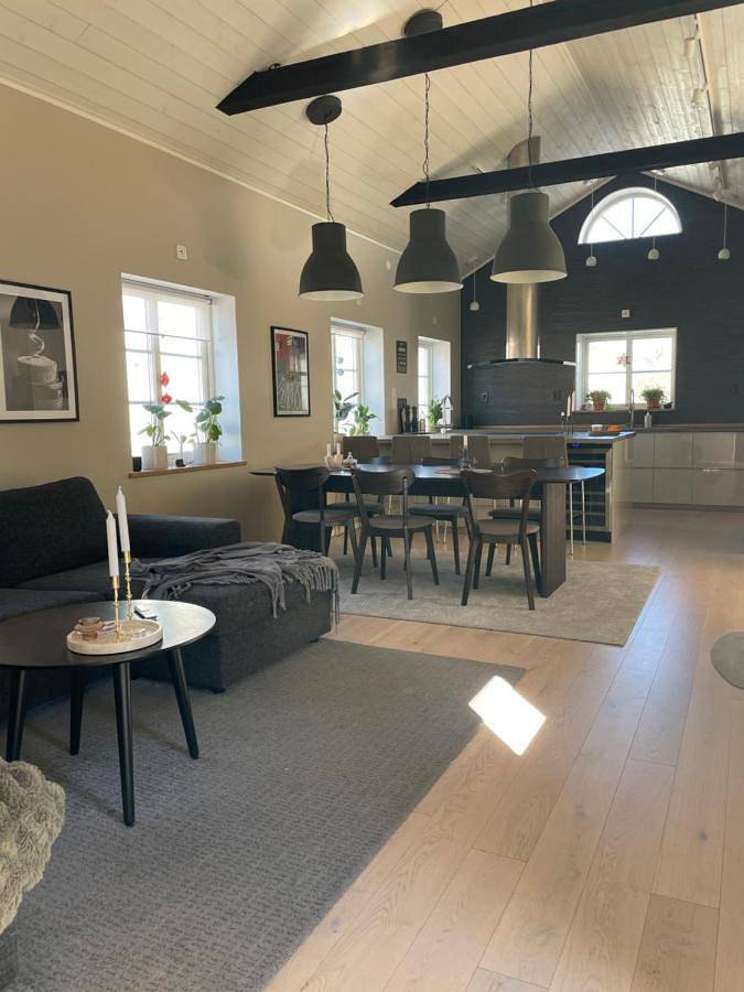 Lägenhet för 2 Personer, med terass och trädgård i Hudiksvall