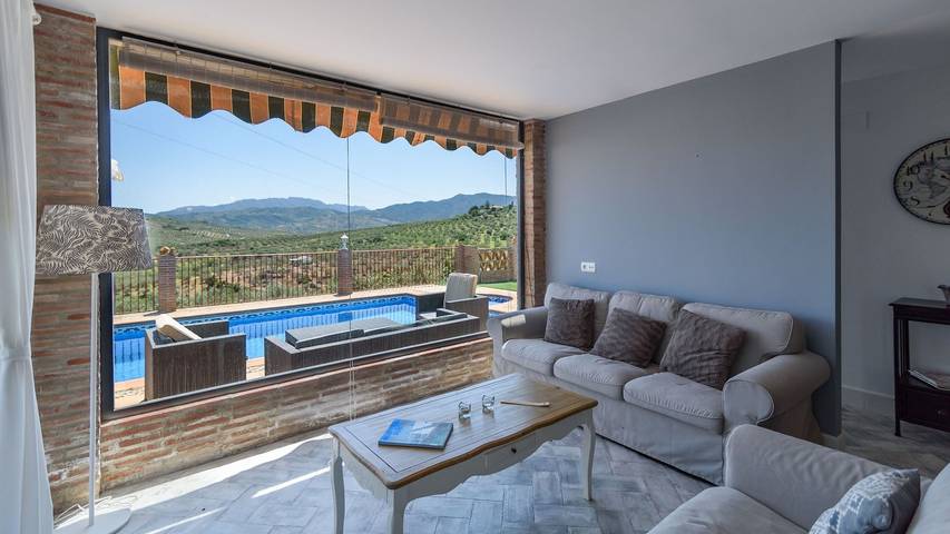 Chalet para 4 personas, con piscina en Sierra de las Nieves - 4