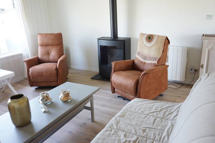 Location de vacances pour 2 personnes, avec terrasse et balcon/terrasse à Groede - 2