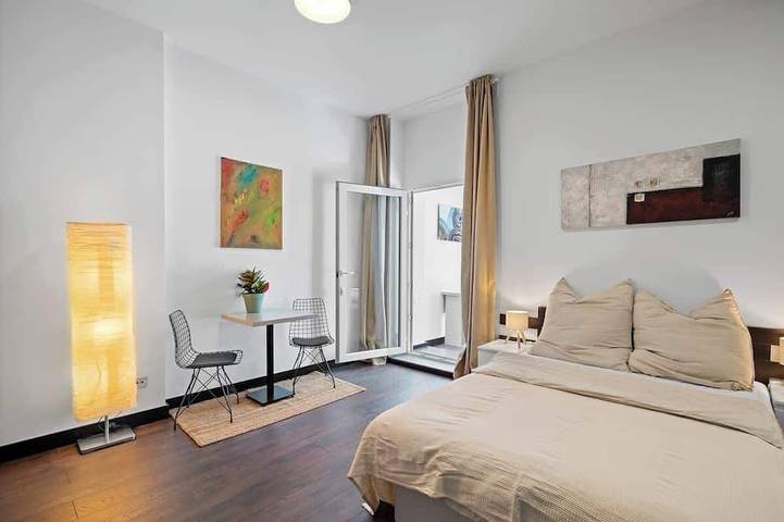 Ferienwohnung für 4 Personen, mit Garten und Balkon in Steglitz-Zehlendorf - 2