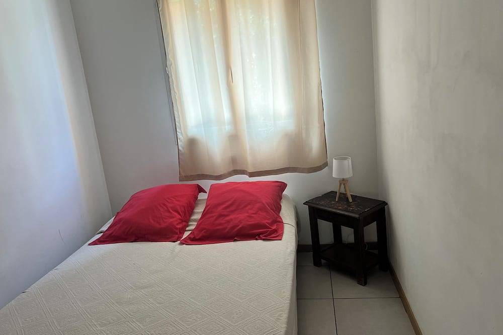 Ganze Wohnung, Wohnung mit Garten, schöne Wohnung in der Nähe des Stadtzentrums und des Strandes. in Monticello, Calvi und Umgebung