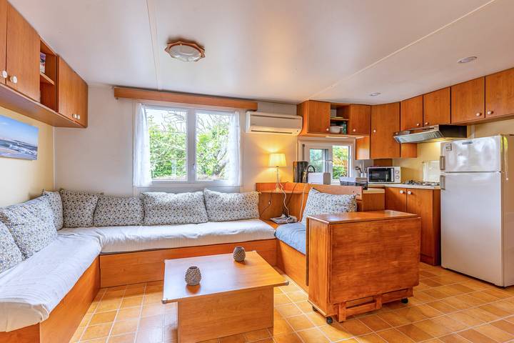 Mobil home pour 6 personnes, avec jardin à Gujan-Mestras