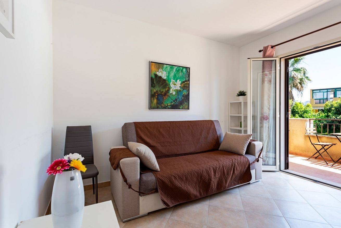 Ganze Wohnung, Giardini Naxos Apt x4 with balcony! in Recanati (Sizilien), Giardini-Naxos