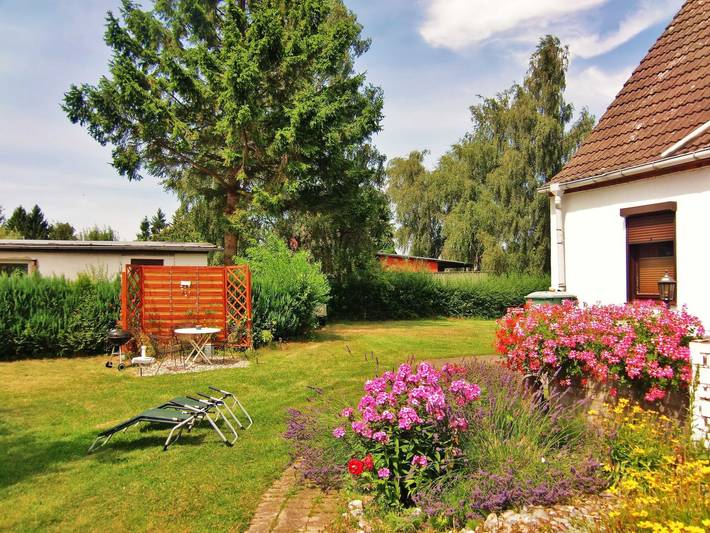 Ganze Ferienwohnung, Ferienwohnung Zum Naturstrand - Ferienwohnung in Kirchdorf (Sundhagen), Sundhagen