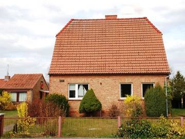 Bungalow für 3 Personen, mit Garten und Terrasse in Mönkebude