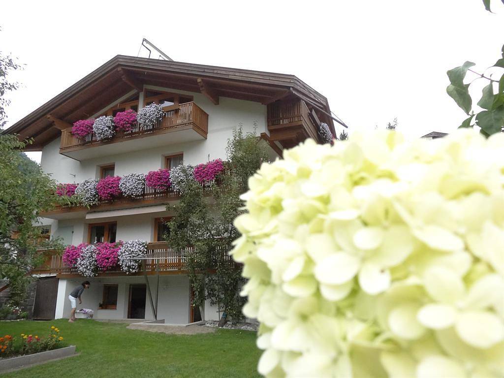 Ganze Ferienwohnung, Appartement 2 in Neustift, Neustift im Stubaital