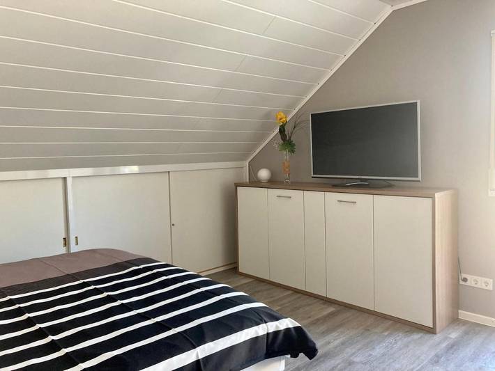Ferienwohnung für 5 Personen, mit Balkon und Terrasse sowie Ausblick in Lieser - 3