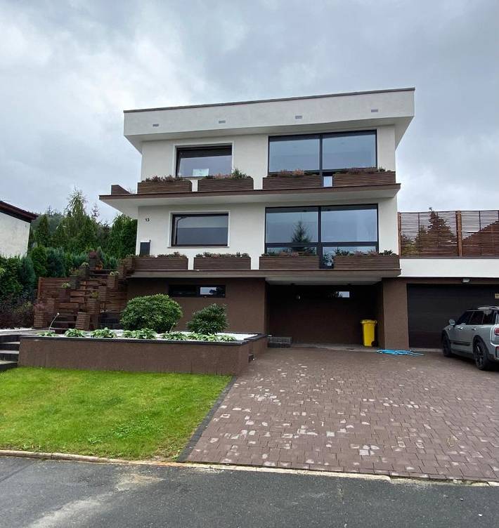 Villa für 15 Personen, mit Pool und Sauna sowie Garten und Ausblick - 1