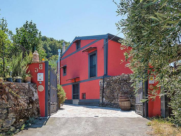 Agriturismo voor 4 personen, met zwembad en terras in Etna