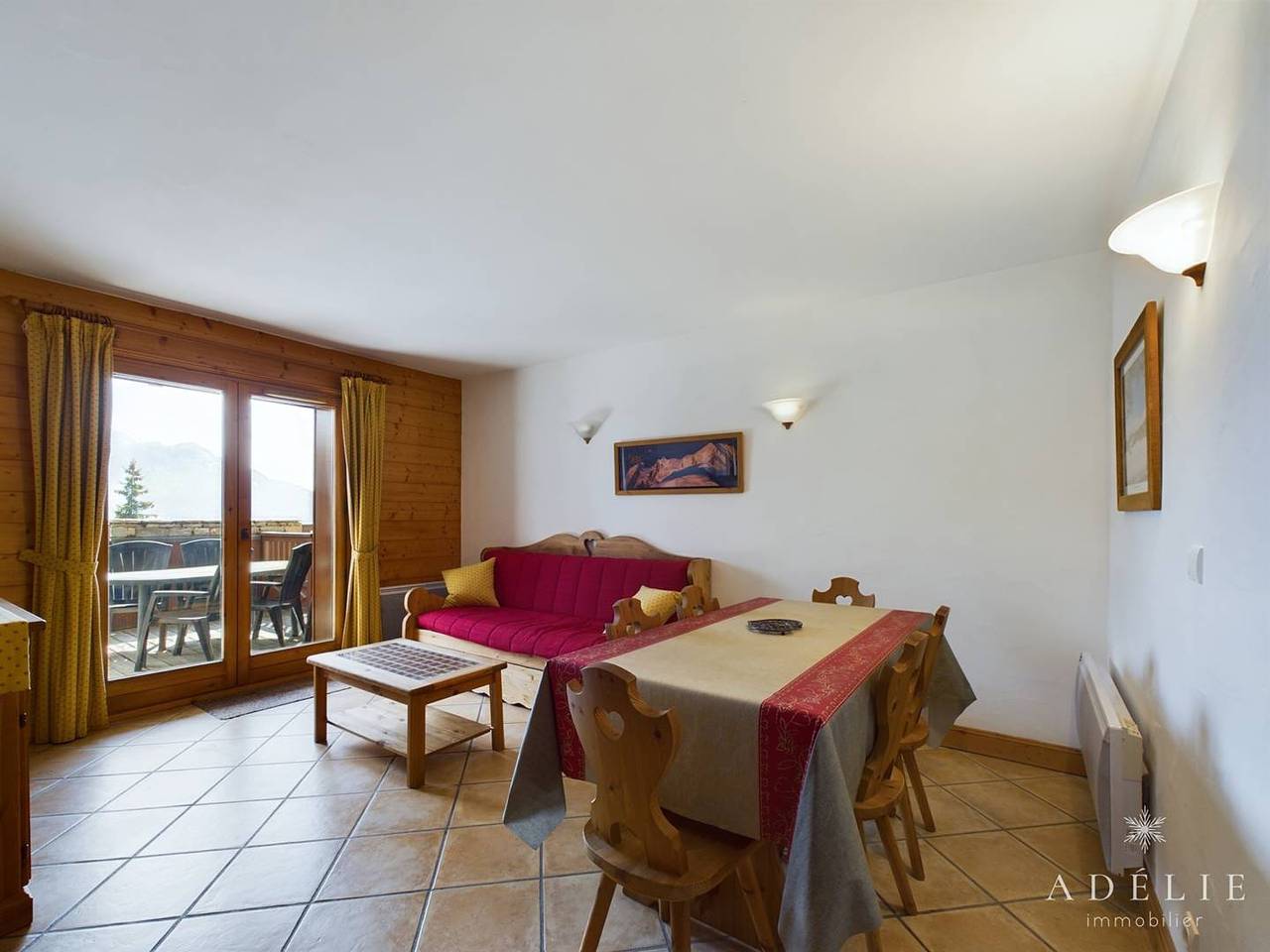 Appartement de vacances entier, Bel appartement exposé Sud avec terrasse in La Rosière, Montvalezan