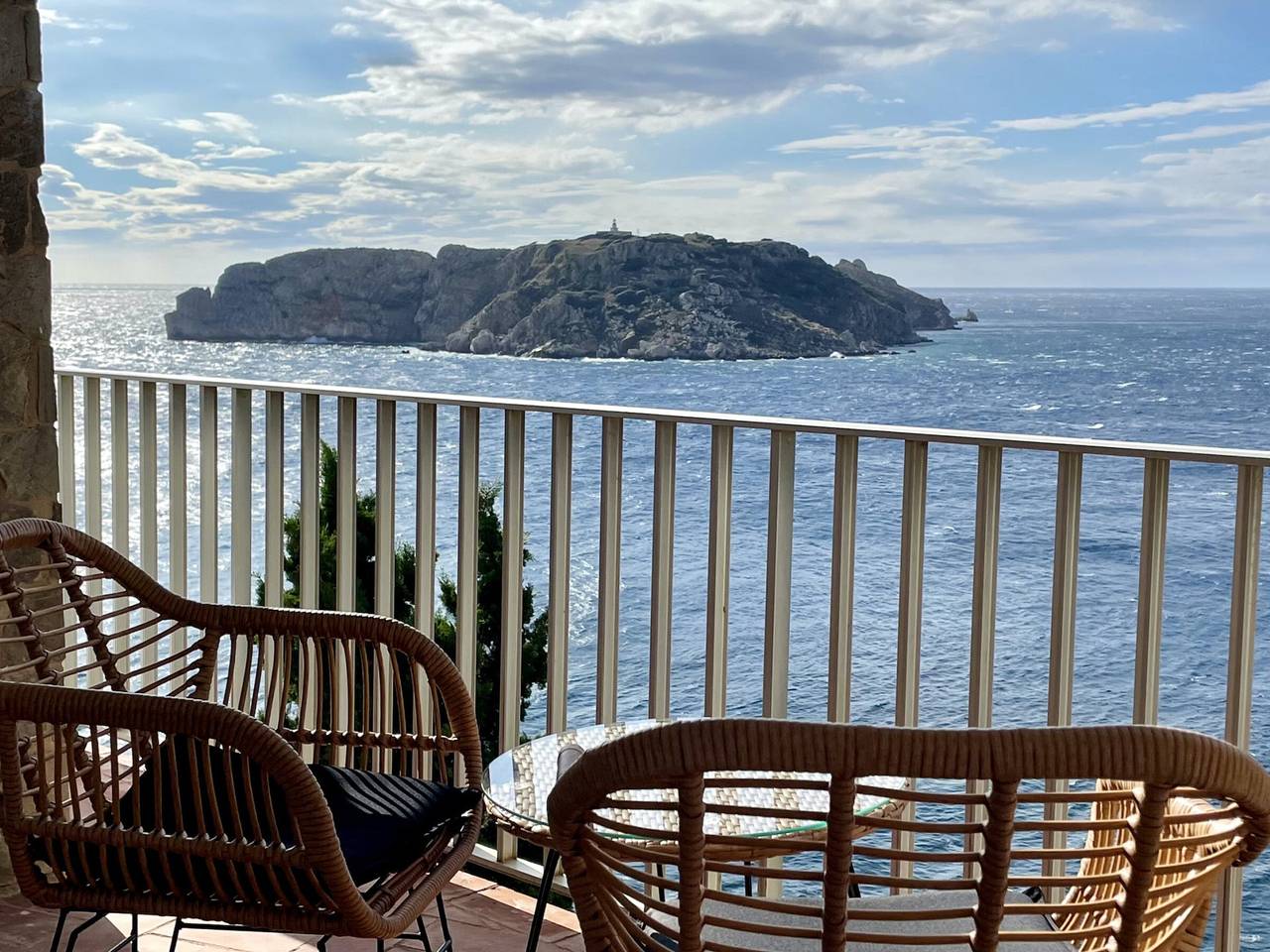 Mediterrane Villa mit 3 Schlafzimmern, Terrasse, atemberaubende Aussicht in l'Estartit, Torroella de Montgrí