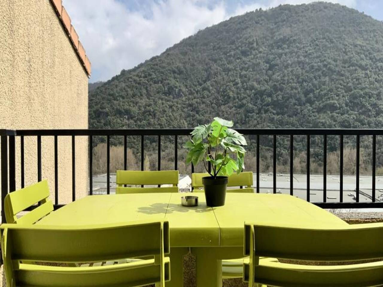 Ganze Wohnung, Apartments für 5 Personen in Avène, Lodève und Umgebung