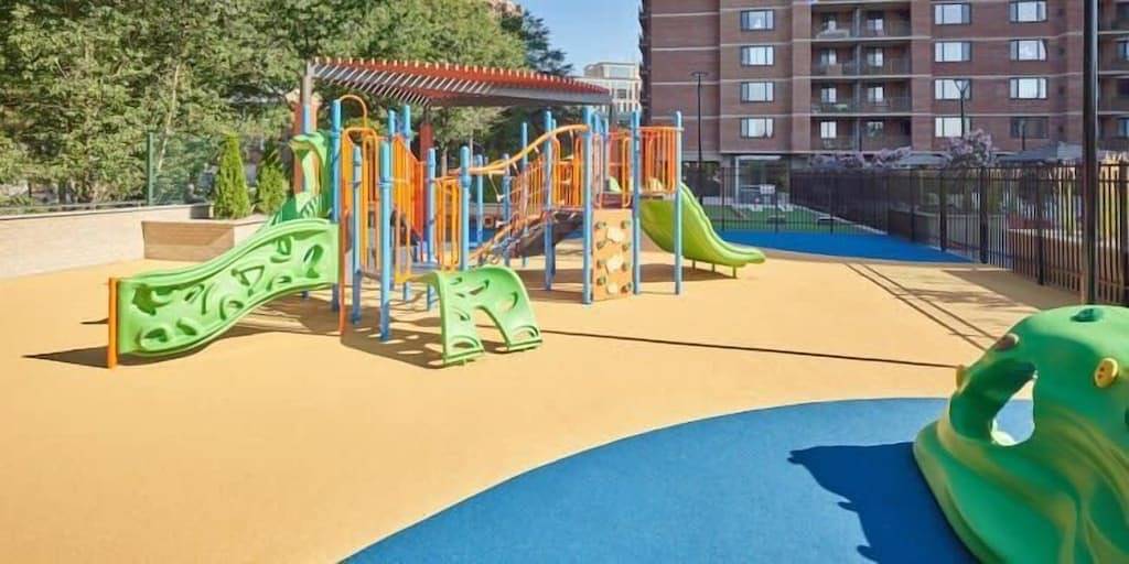 Ganze Wohnung, Sojourn | Courtland Towers Metro Accessible in Arlington (VA), Arlington County