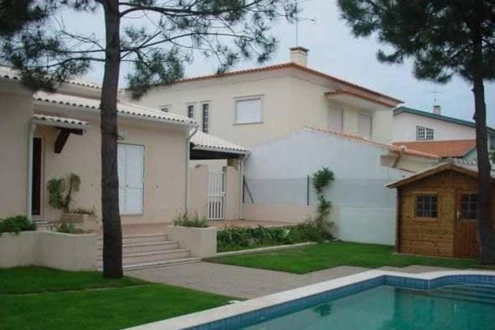 Location de vacances pour 8 personnes, avec jardin et piscine dans Gafanha da Boa Hora