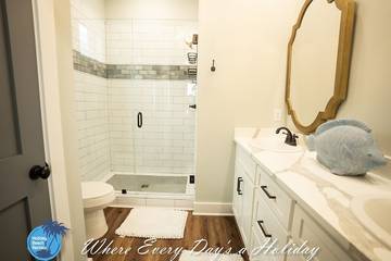 Vacation House for 12 Guests in Gulf Resort Beach, Emerald Coast, Picture 1