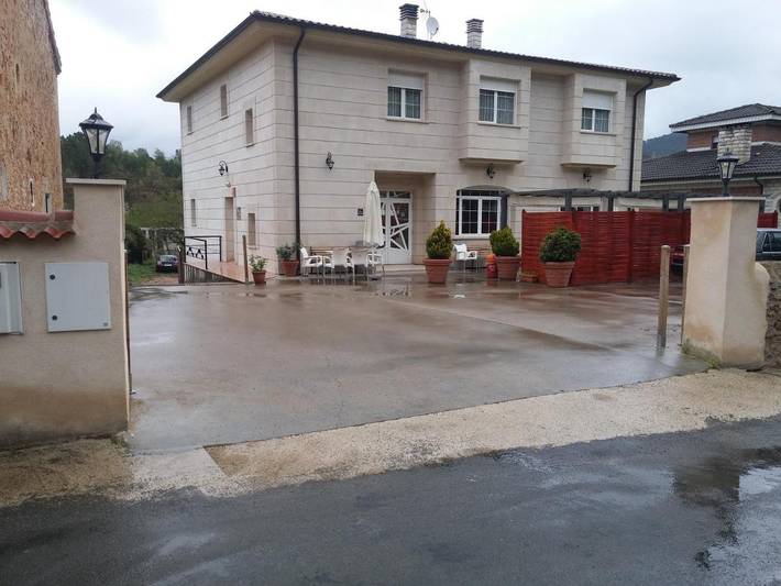 Hotel para 2 personas, con piscina además de vistas y jardín en Provincia de Burgos - 2