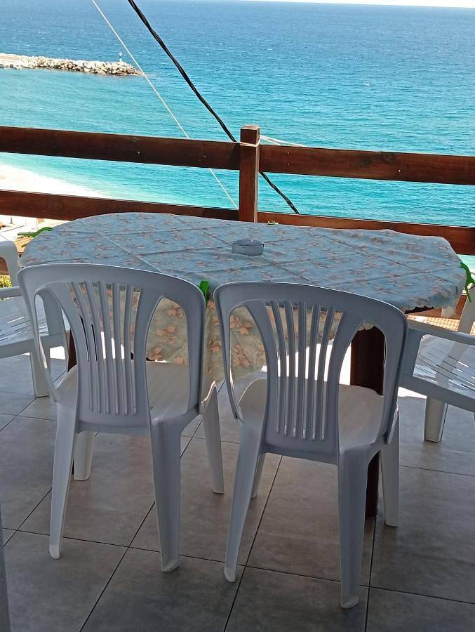 Gîte pour 4 personnes, avec terrasse et vue dans Agios Ioannis (Zagora–Mouresi)