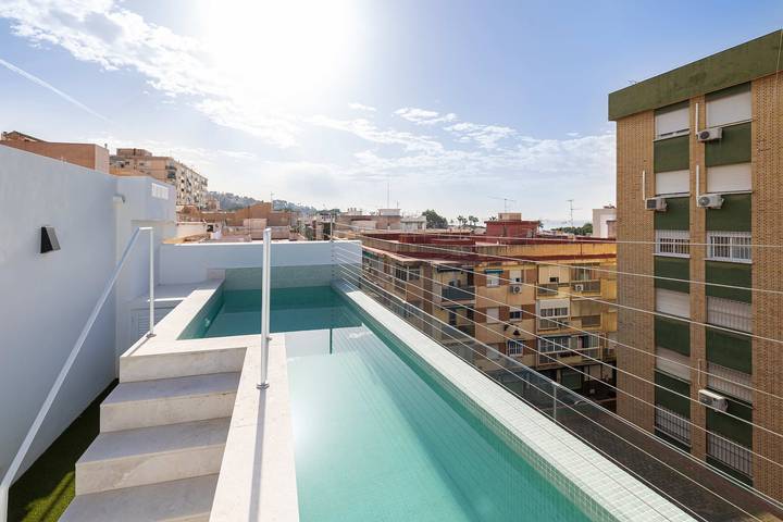 Apartamento para 4 personas, con piscina y jardín en Playa del Palo
