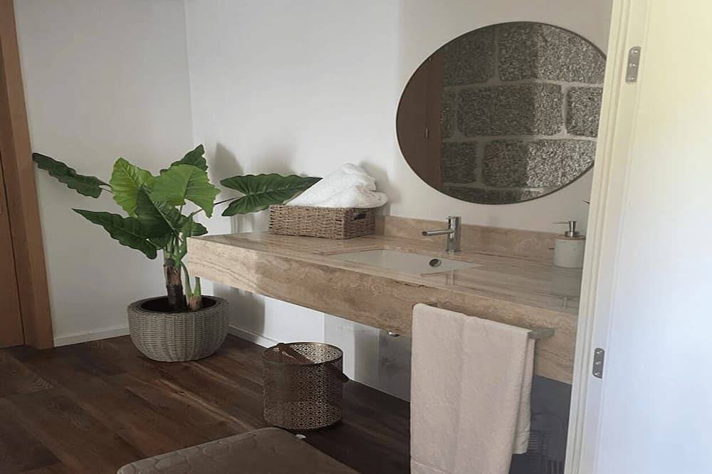 Duas Quintas-Areal Suite Master in Guimarães, Distrito de Braga