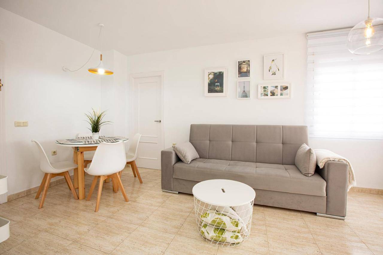 Apartamento entero, Apartment with Terrace in Dehesa de Campoamor, Orihuela