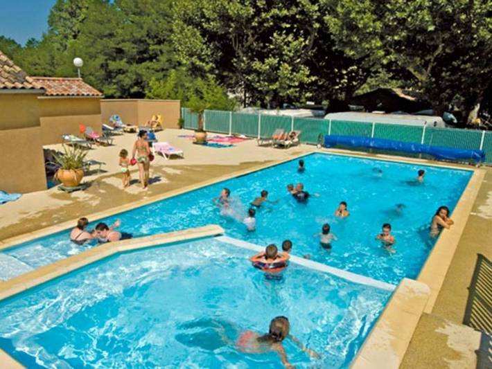 Camping pour 5 personnes, avec piscine et terrasse dans Gorges de l’Ardèche - 4