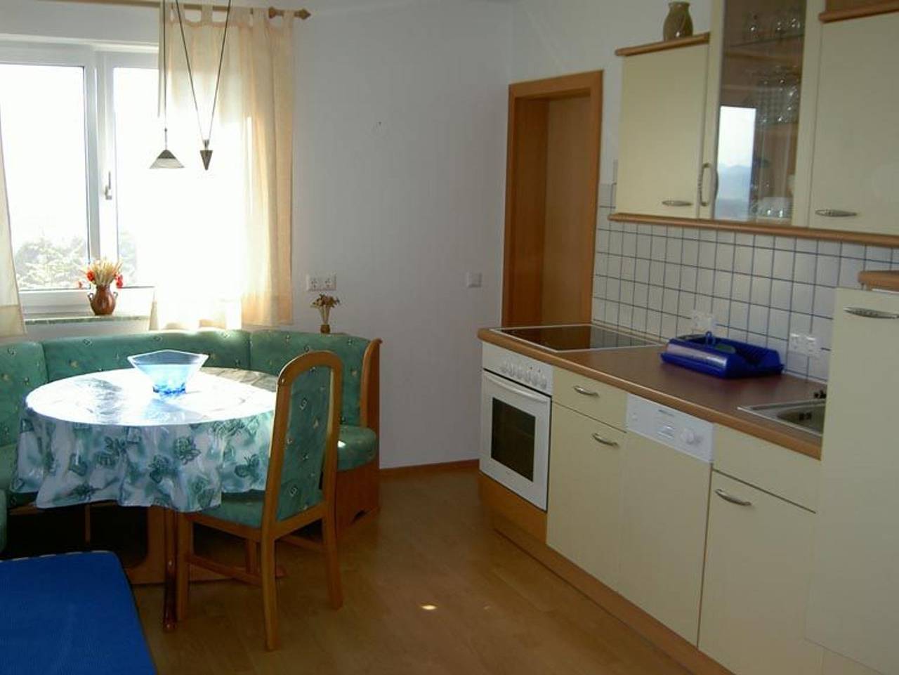 Ganze Ferienwohnung, Ferienhof Oberer Riesner - Schruckmayr - Ferienwohnung Schober Seeblick in Mondsee & Irrsee