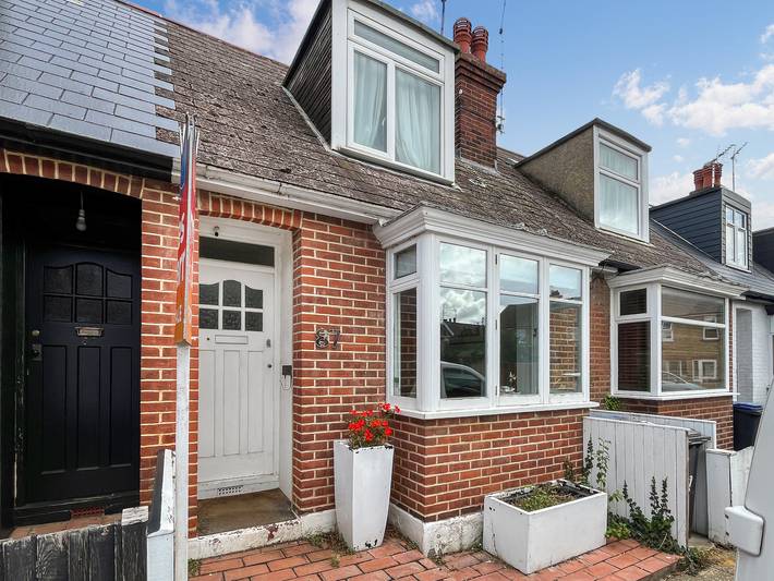 Holiday home for 4 people, with garden, with pets in Whitstable