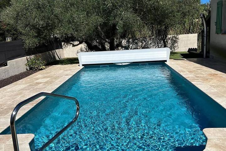 Maison de vacances pour 8 personnes, avec Terrasse et Jardin à Saint-Privat-des-Vieux