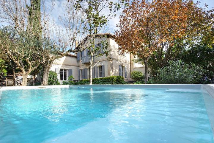 Villa per 6 persone, con Terrazza e Giardino nonché Piscina a Arles