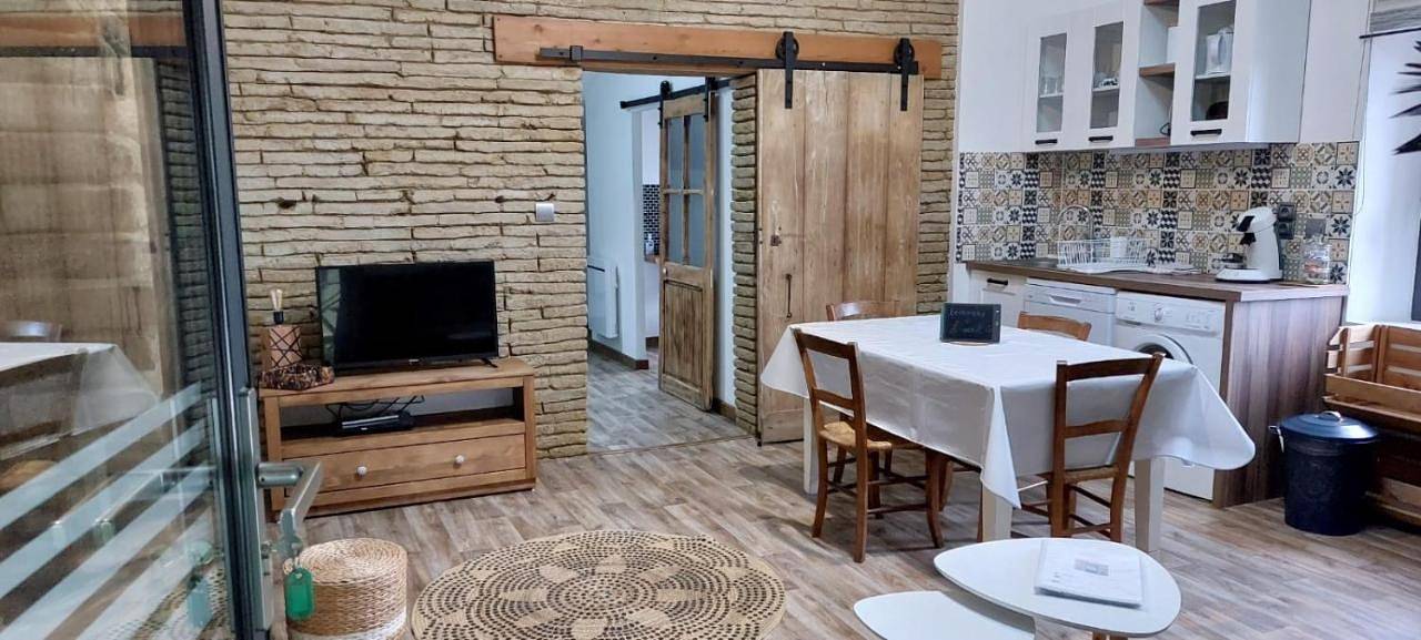 Appartement entier, One-Bedroom Apartment in Montech, Tarn-et-Garonne