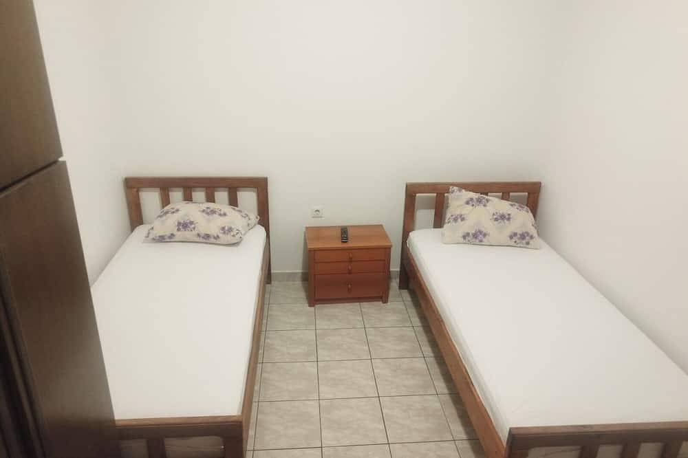 Appartement entier, Cetvorokrevetni apartman sa parkingom in Budva, Municipalité de Budva