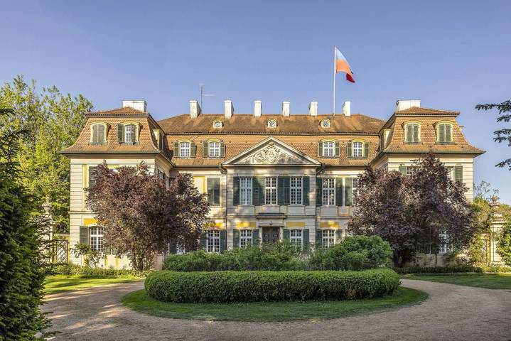 Historisches Schloss-Apartment in Bayern in Unterschwaningen, Fränkisches Seenland