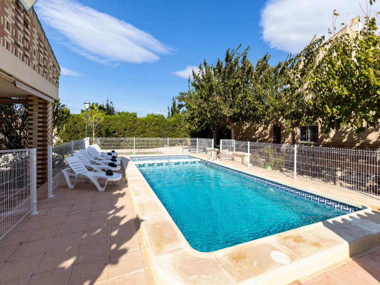 Entire apartment, Villa in Dolores with Private Pool & Bbq in Dolores, Alicante Province