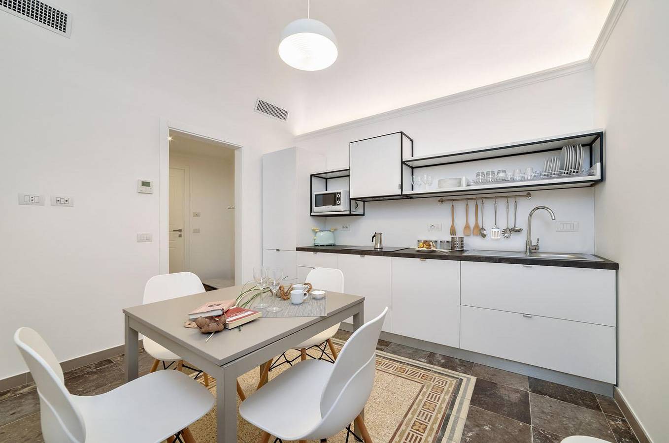 Entire apartment, Ettore, apartment wit view in Ragusa Ibla in Ragusa, Ragusa Province