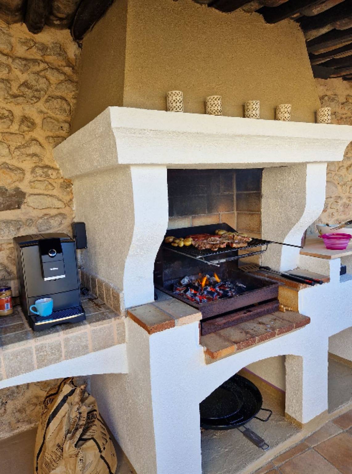 Old Provencal house - 3 bedrooms  in Bagnols-en-Forêt, Region de Draguignan