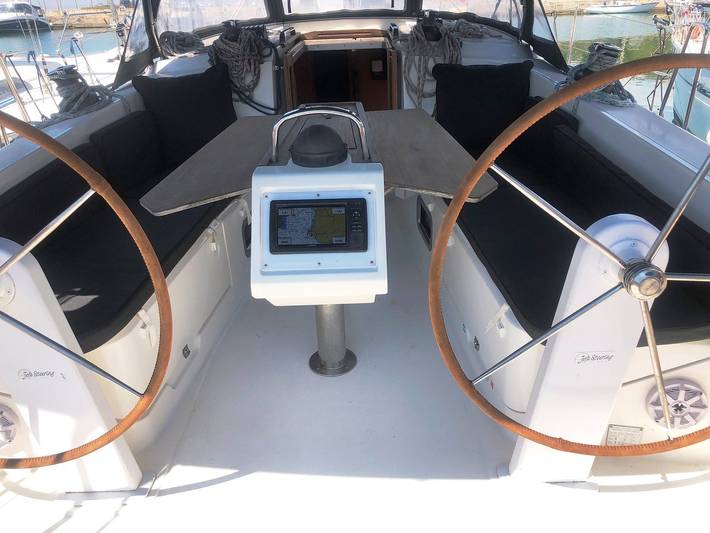 Bateau pour 4 personnes dans Cos Ville - 2