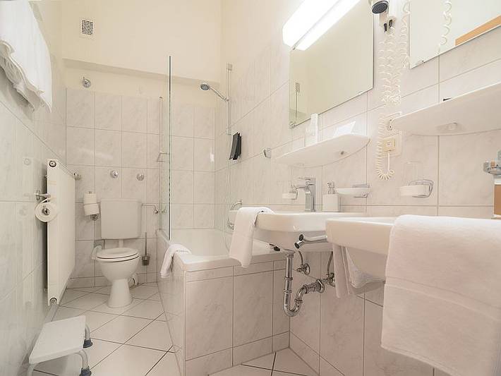 Hôtel pour 2 personnes, avec jardin, animaux acceptés à Baden-Baden - 3