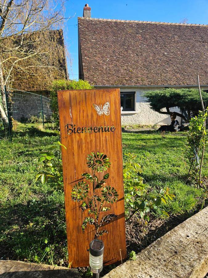 Location de vacances pour 6 personnes, avec vue et jardin, animaux acceptés à Seur - 2